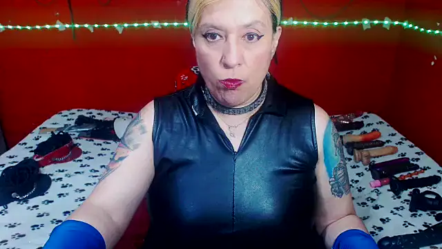 Snapshot of MATURE_Randy chatting on June 2026 04:05:01 AM MATURE Randy online show from June 2026 04:05:01 AM