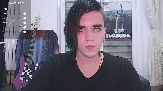 sademobeer online show from September 2025 10:32:01 PM