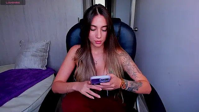 Snapshot of StacyConner chatting on April 2026 10:38:01 PM StacyConner online show from April 2026 10:38:01 PM