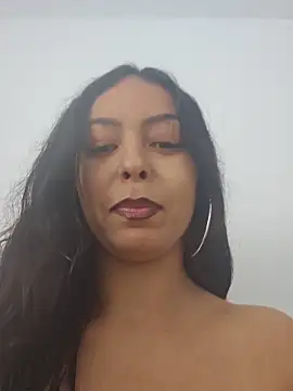 Snapshot of -xxx-Lally-xxx- chatting on October 2025 10:01:01 AM -xxx-Lally-xxx- online show from October 2025 10:01:01 AM