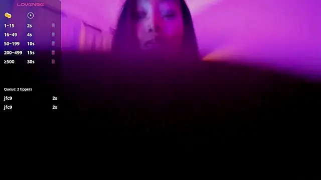 DorisSmith online show from October 2025 06:03:01 AM