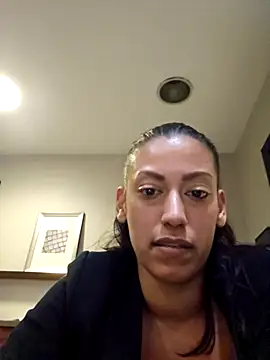 Snapshot of Nikkierosee chatting on March 2025 07:58:02 AM Nikkierosee online show from March 2025 07:58:02 AM