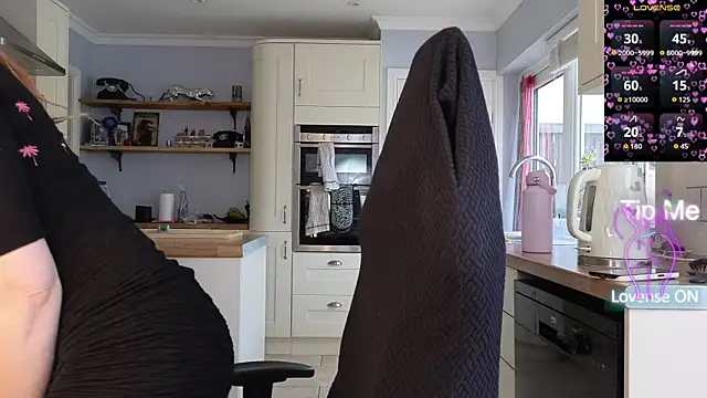 stripmequick online show from March 2026 11:05:01 AM