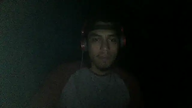 AlexAlejandro13 online show from October 2025 09:32:01 AM