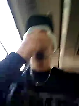 AlexAlejandro13 online show from November 2025 03:11:01 PM