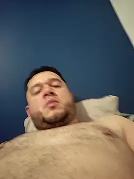 Snapshot of DiegoDuke chatting on January 2026 03:12:02 AM DiegoDuke online show from January 2026 03:12:02 AM