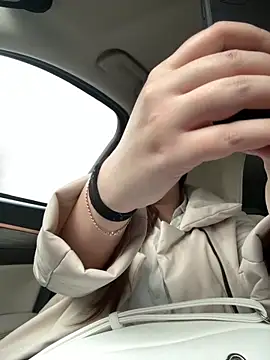 CandyShoopp online show from March 2025 01:40:02 PM