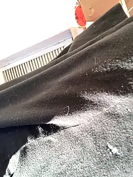 Snapshot of Alicbranca chatting on November 2025 12:26:01 PM Alicbranca online show from November 2025 12:26:01 PM