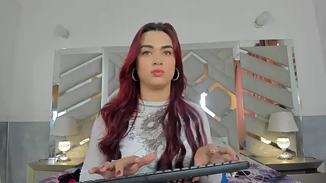 alexandra fire69x online show from February 2026 02:39:02 PM