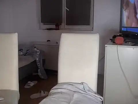 Snapshot of alekandrobg chatting on April 2026 10:40:02 PM alekandrobg online show from April 2026 10:40:02 PM