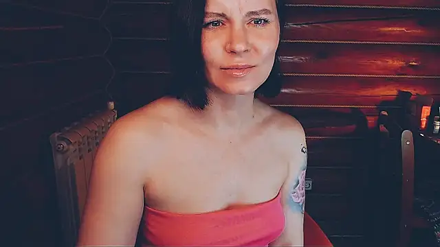 Snapshot of Platina_Fox chatting on March 2026 01:14:01 PM Platina Fox online show from March 2026 01:14:01 PM