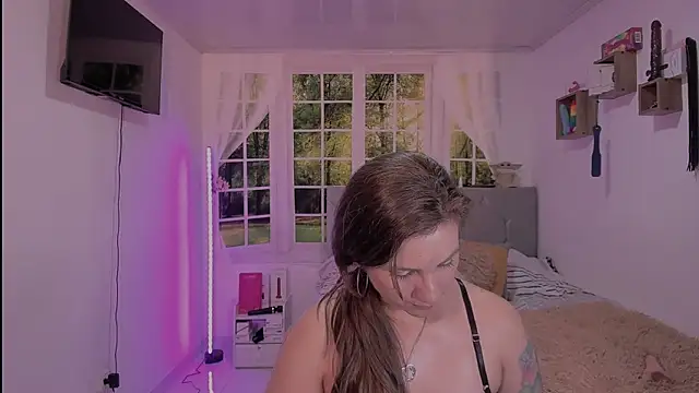 vanessabrown  online show from March 2026 04:51:02 PM