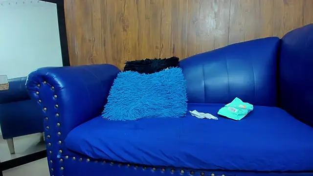 Mature Skinny online show from February 2025 02:52:02 PM