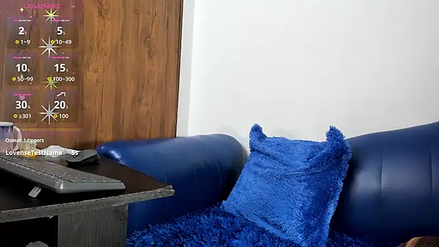 Mature Skinny online show from January 2026 12:51:01 PM