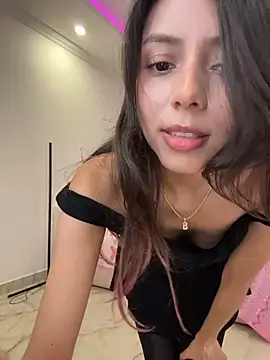 Snapshot of Sensualtease chatting on April 2026 01:25:01 AM Sensualtease online show from April 2026 01:25:01 AM