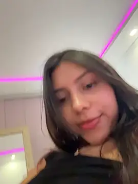 Snapshot of Sensualtease chatting on April 2026 04:46:01 AM Sensualtease online show from April 2026 04:46:01 AM