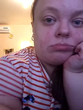 Janiffer MiMi online show from December 2024 07:28:01 PM