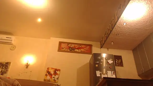 Janiffer MiMi online show from January 2025 12:22:01 PM