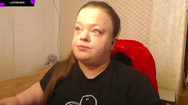 Janiffer MiMi online show from November 2025 07:40:01 AM