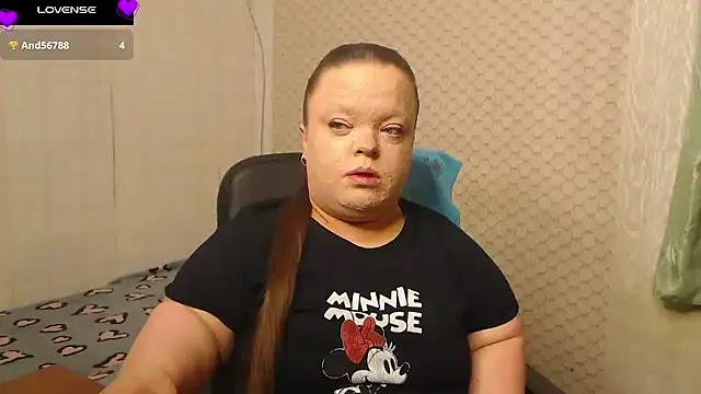 Snapshot of Janiffer_MiMi chatting on April 2026 04:47:02 PM Janiffer MiMi online show from April 2026 04:47:02 PM