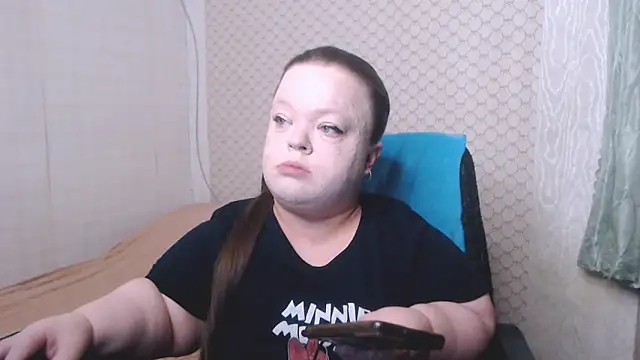 Snapshot of Janiffer_MiMi chatting on April 2026 05:30:01 PM Janiffer MiMi online show from April 2026 05:30:01 PM
