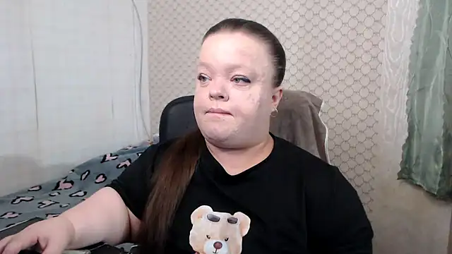 Snapshot of Janiffer_MiMi chatting on May 2026 04:01:01 PM Janiffer MiMi online show from May 2026 04:01:01 PM