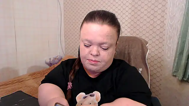 Snapshot of Janiffer_MiMi chatting on May 2026 05:53:01 PM Janiffer MiMi online show from May 2026 05:53:01 PM
