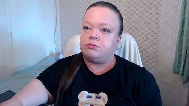 Snapshot of Janiffer_MiMi chatting on May 2026 04:05:02 PM Janiffer MiMi online show from May 2026 04:05:02 PM