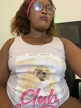 Snapshot of BADFATASS85 chatting on February 2025 08:13:02 AM BADFATASS85 online show from February 2025 08:13:02 AM