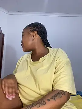 Snapshot of BADFATASS85 chatting on February 2025 05:26:02 PM BADFATASS85 online show from February 2025 05:26:02 PM