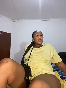 Snapshot of BADFATASS85 chatting on February 2025 09:04:01 PM BADFATASS85 online show from February 2025 09:04:01 PM