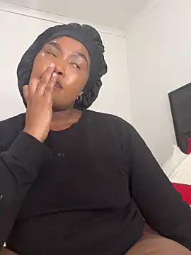 Snapshot of BADFATASS85 chatting on March 2025 12:35:02 PM BADFATASS85 online show from March 2025 12:35:02 PM