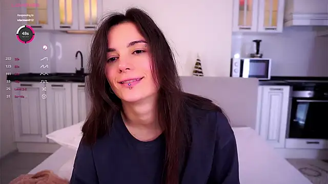 Snapshot of Holla_Molly chatting on February 2025 09:10:01 AM Holla Molly online show from February 2025 09:10:01 AM