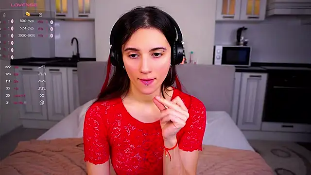 Snapshot of Holla_Molly chatting on February 2025 12:16:02 PM Holla Molly online show from February 2025 12:16:02 PM