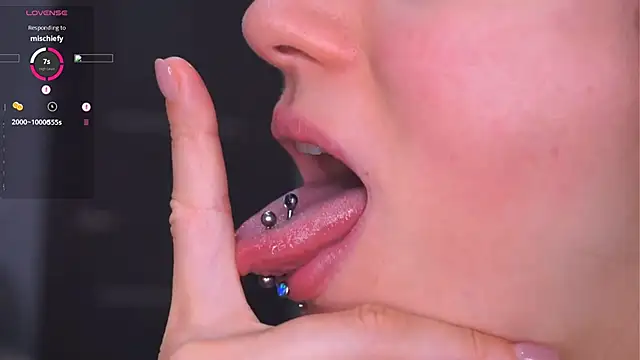 Holla Molly online show from March 2026 07:15:01 AM