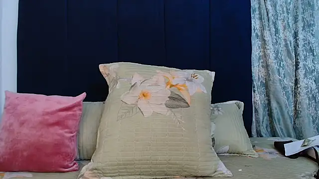 AvaOcean online show from January 2025 10:01:01 PM