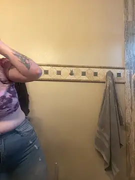 Snapshot of 1-800-FUCKYOU chatting on December 2024 07:24:02 PM 1-800-FUCKYOU online show from December 2024 07:24:02 PM