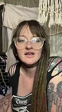 Snapshot of 1-800-FUCKYOU chatting on March 2025 08:32:01 PM 1-800-FUCKYOU online show from March 2025 08:32:01 PM