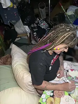 Snapshot of 1-800-FUCKYOU chatting on September 2025 02:45:01 AM 1-800-FUCKYOU online show from September 2025 02:45:01 AM