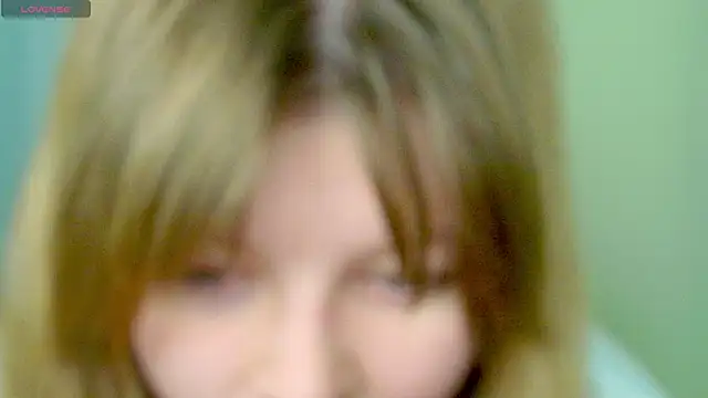 Snapshot of Vivian_cutie chatting on January 2025 10:29:02 AM Vivian cutie online show from January 2025 10:29:02 AM