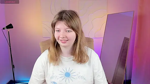 Snapshot of Vivian_cutie chatting on February 2025 03:30:02 PM Vivian cutie online show from February 2025 03:30:02 PM