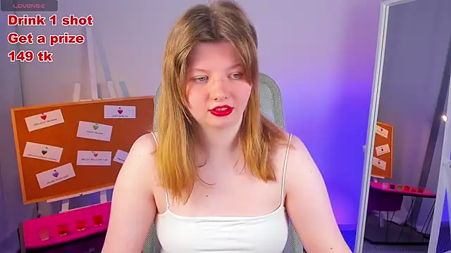 Snapshot of Vivian_cutie chatting on March 2025 10:49:02 AM Vivian cutie online show from March 2025 10:49:02 AM