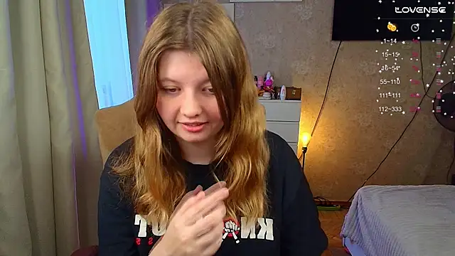 Snapshot of Vivian_cutie chatting on September 2025 10:38:02 AM Vivian cutie online show from September 2025 10:38:02 AM