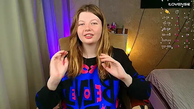 Snapshot of Vivian_cutie chatting on September 2025 04:21:02 PM Vivian cutie online show from September 2025 04:21:02 PM