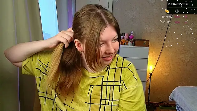 Snapshot of Vivian_cutie chatting on October 2025 12:36:02 PM Vivian cutie online show from October 2025 12:36:02 PM