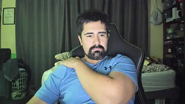 Snapshot of VonDoomdelToro chatting on October 2025 06:25:02 AM VonDoomdelToro online show from October 2025 06:25:02 AM