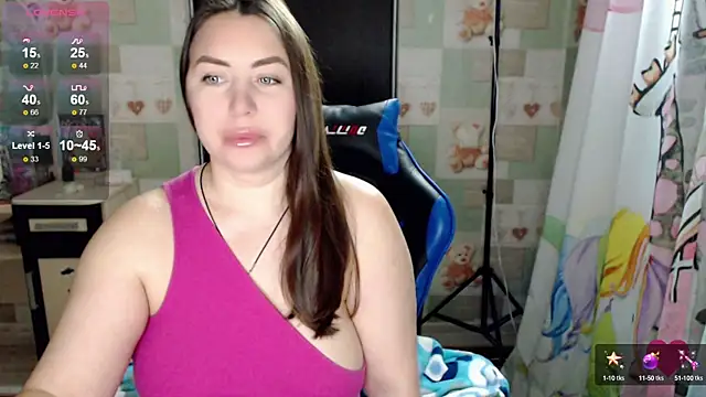 Snapshot of Korolek12 chatting on February 2025 03:49:01 PM Korolek12 online show from February 2025 03:49:01 PM