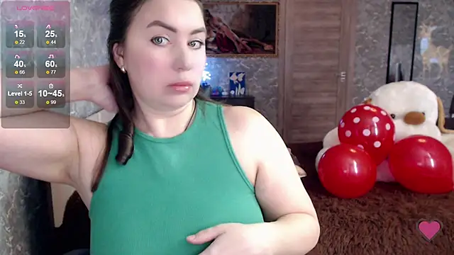 Snapshot of Korolek12 chatting on February 2025 09:53:01 AM Korolek12 online show from February 2025 09:53:01 AM