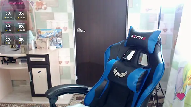 Snapshot of Korolek12 chatting on September 2025 04:56:01 AM Korolek12 online show from September 2025 04:56:01 AM