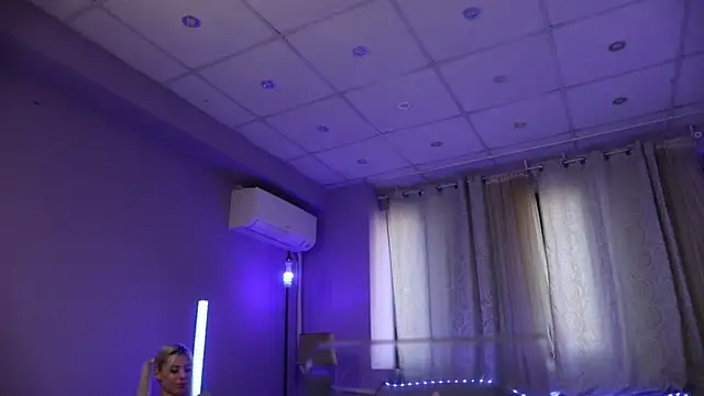 Snapshot of mandypeas chatting on January 2025 08:45:01 AM mandypeas online show from January 2025 08:45:01 AM